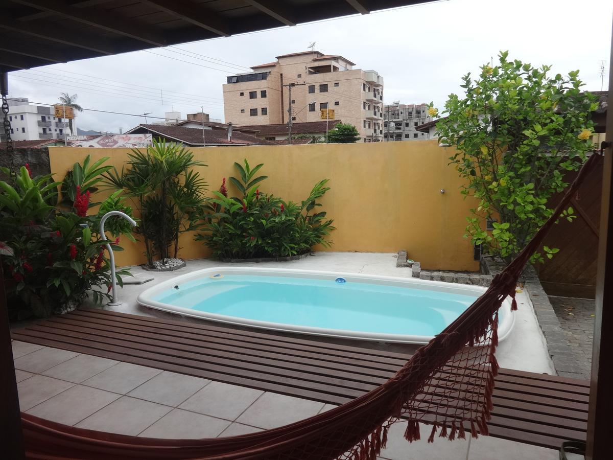 Suites Liberdade Ubatuba Eksteriør billede